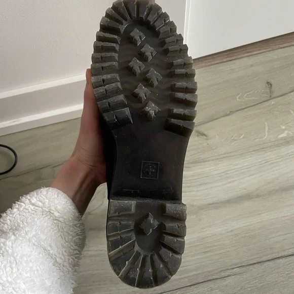 Doc Martens Rometty Boots - Picture 4 of 12